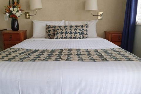 MAS Country Colonial Motor Inn - Accommodation QLD 7