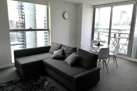 JC Waterview Apartments On Collins - Accommodation QLD 5