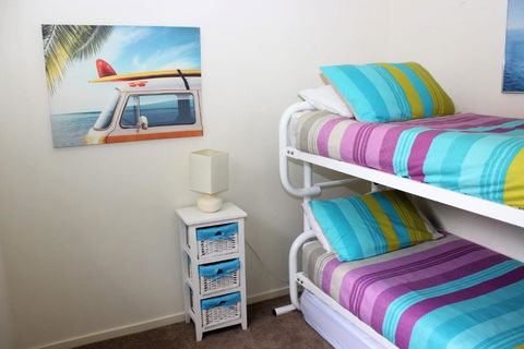 PACIFIC PALMS - Accommodation QLD 5