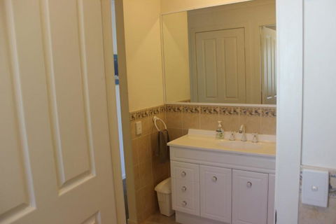 PACIFIC PALMS - Accommodation QLD 2