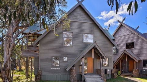 Dandongale - Accommodation QLD 0
