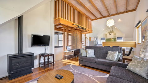 Dandongale - Accommodation QLD 6