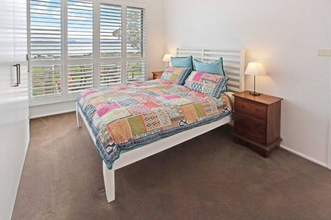 Waterfront Sanctuary Raymond Island Getaway - Accommodation QLD 3