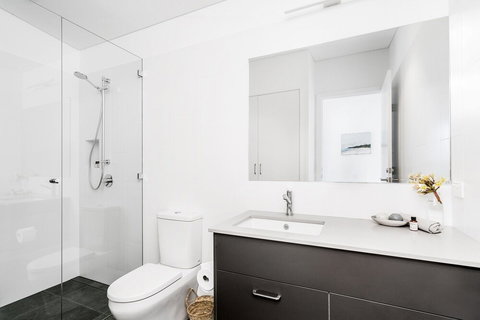 Your Luxury Escape - Carinya Cottages 6 - Accommodation QLD 6