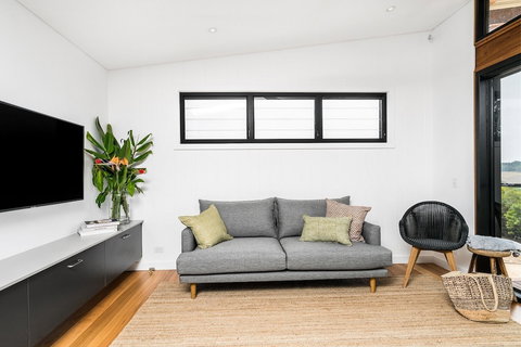 Your Luxury Escape - Carinya Cottages 6 - Accommodation QLD 1