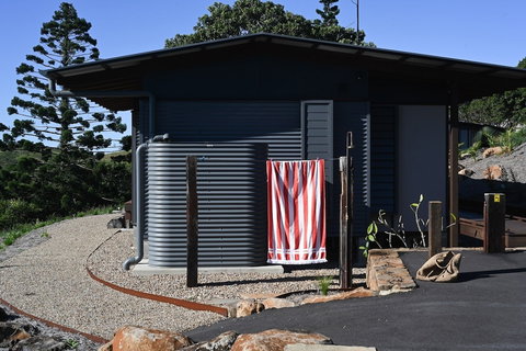 Your Luxury Escape - Carinya Cottages 6 - Accommodation QLD 0