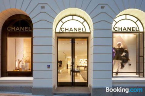 A Cozy CBD Suite With Spectacular City Views - Accommodation QLD 6