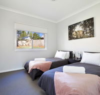 Winsome - Accommodation QLD