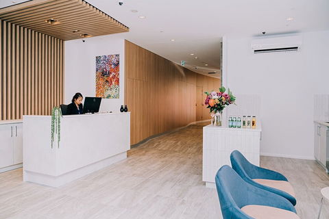 Tom's Court Hotel - Accommodation QLD 4