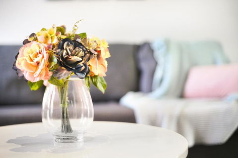 A Stylish & Cozy Studio Next To Southern Cross - Accommodation QLD 6