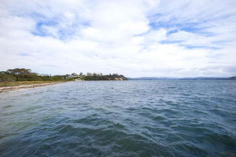 St Helens On The Bay Apartments - Accommodation QLD 1