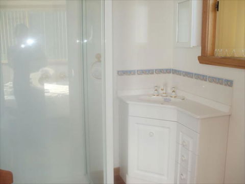 St Helens On The Bay Apartments - Accommodation QLD 4