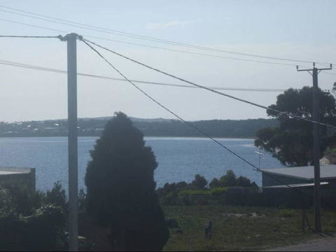 St Helens On The Bay Apartments - Accommodation QLD 3