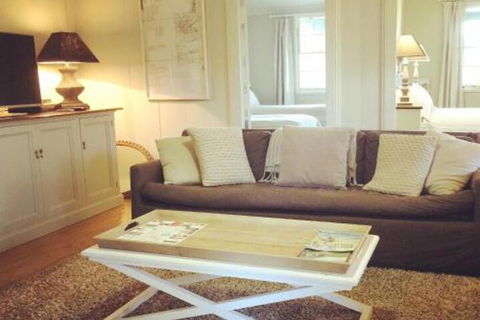 Old Schoolmasters Cottage On The Barrington River - Accommodation QLD 2