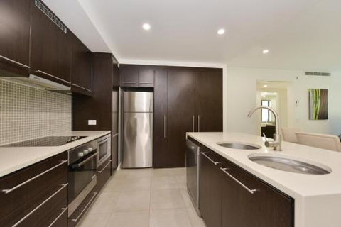 Sea Temple Port Douglas Swim Out Two Bathrooms Direct Pool Access - Accommodation QLD 6