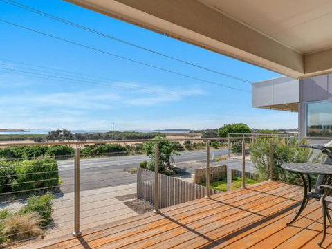 Swan Bay Lookout - Accommodation QLD 5