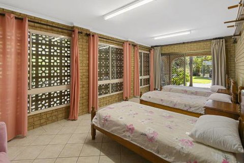 Kingfisher - Accommodation QLD 5