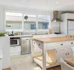 Licence to Chill - Accommodation QLD
