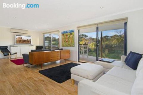 A One One Two At Island Beach - Accommodation QLD 3