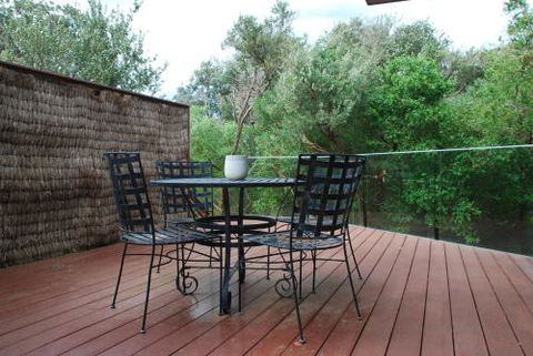 SURF Side SECRET INVERLOCH - Accommodation QLD 3