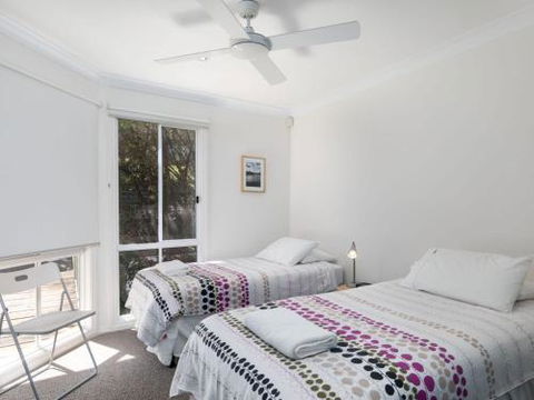 SPINIFEX Gerroa 4pm Check Out Sundays - Accommodation QLD 3