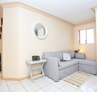Enjoy Sunsets  Waterviews From Your Private Balcony - Accommodation QLD