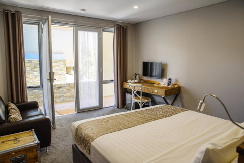 Maand Up - Accommodation QLD 5