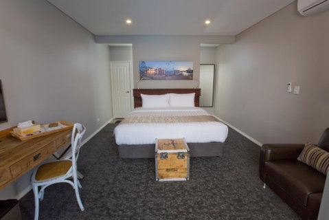 Maand Up - Accommodation QLD 2