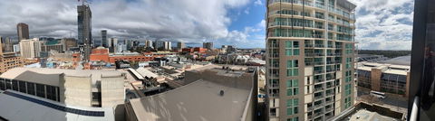 RNR North Terrace - Accommodation QLD 1