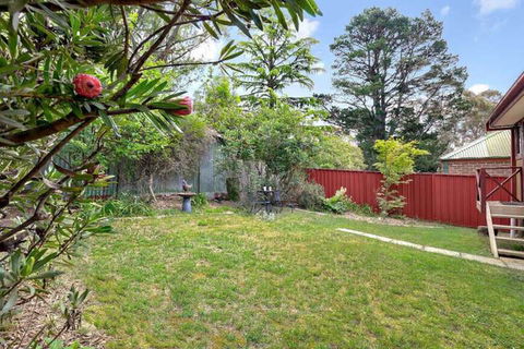 Mountain Den - Accommodation QLD 6
