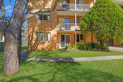 6 Of 12 To 14 Crisallen Street Port Macquarie - Accommodation QLD 5