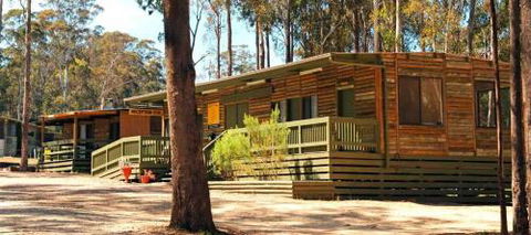 Lakes Entrance Log Cabins - Accommodation QLD 0