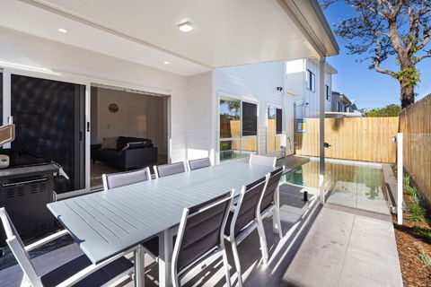 11 Ann Street Coolum Beach - Accommodation QLD 5