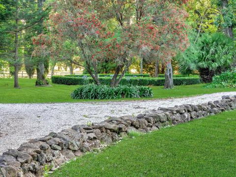 NORMANDIE PARK Exeter 4pm Check Out On Sundays - Accommodation QLD 5