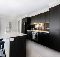 Ningadhun 50 The Drive Yamba - Accommodation QLD