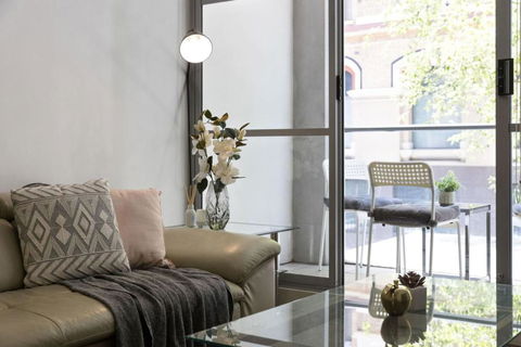 A Cozy & Modern Studio Next To Darling Harbour - Accommodation QLD 3