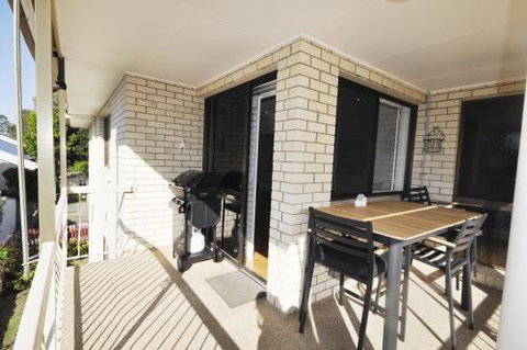 Island Time - Accommodation QLD 2