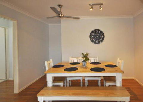 Island Time - Accommodation QLD 5