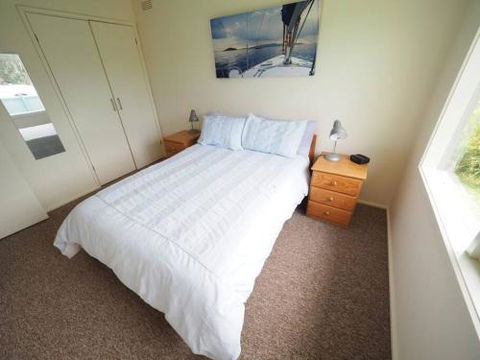 27 Beach Parade Sandy Point - Accommodation QLD 1