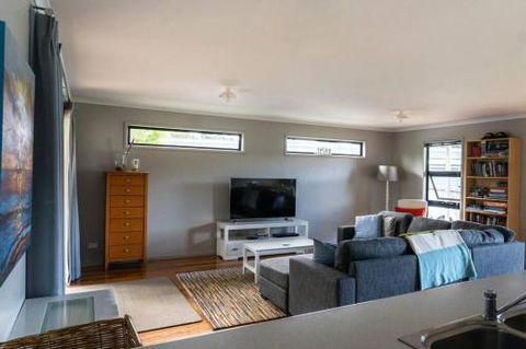 34 Ash Avenue Sandy Point - Accommodation QLD 1