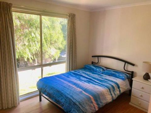 1 Tecoma Avenue Sandy Point - Accommodation QLD 5