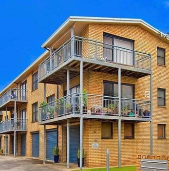 Ashley Court Unit 7 - Accommodation QLD 4