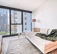 Designer CBD Apartment with Infinity Pool - Accommodation QLD