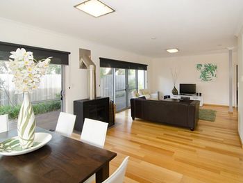 Waterside No 9 Blackwood Retreat - Accommodation QLD 4