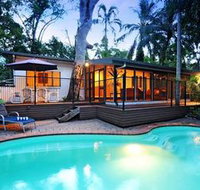 The Oak Beach Beachhouse - Accommodation QLD