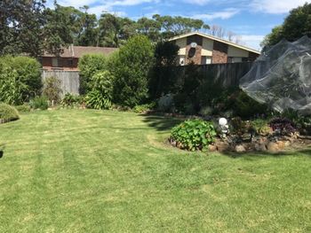 Ocean House At Mollymook - Accommodation QLD 2