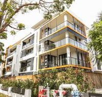 Spacious Apartment at Waitara - Accommodation QLD