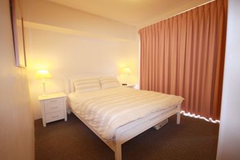 Radburn Unit 2 17 Ondine Close - Accommodation QLD 5
