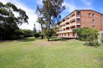 Radburn Unit 2 17 Ondine Close - Accommodation QLD 6