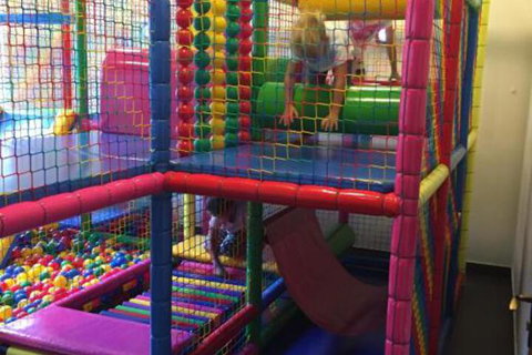 ShortStays Select Miss Majestic - Accommodation QLD 0